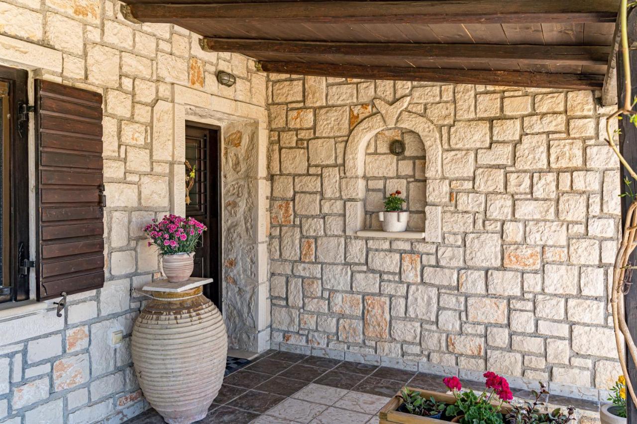 Varta Village - Elea House Kalipádo Kültér fotó