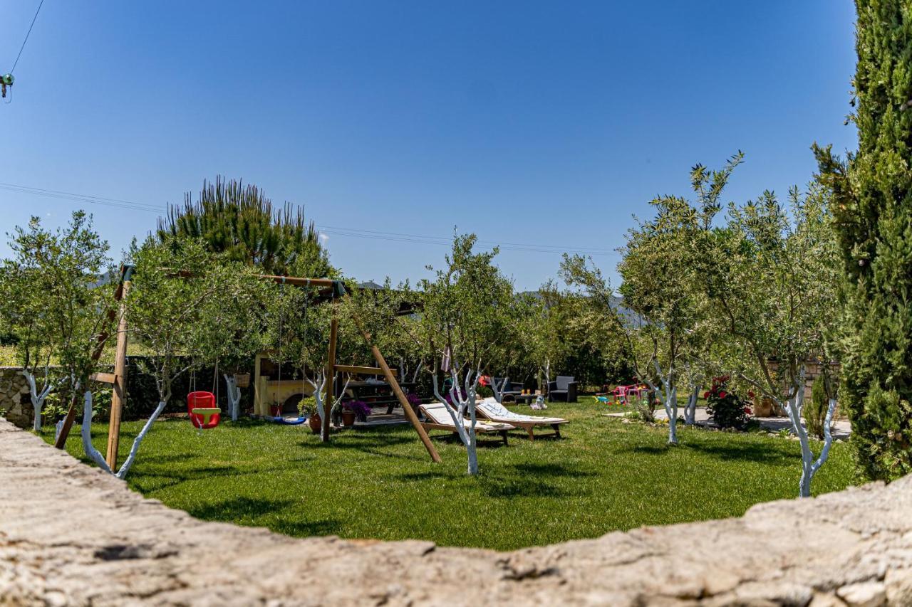 Varta Village - Elea House Kalipádo Kültér fotó